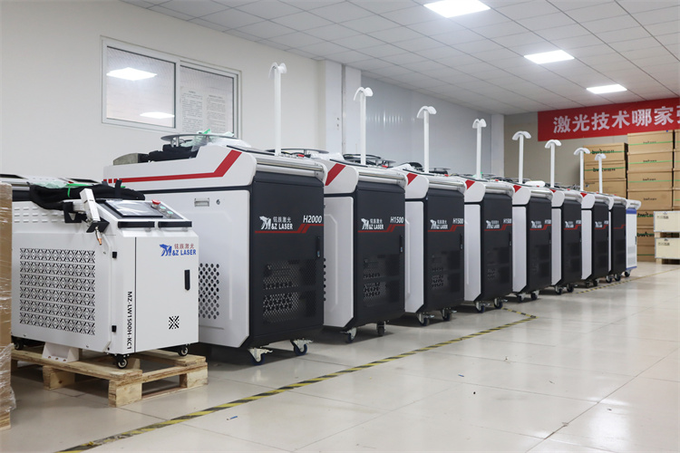 手持激光焊接机 手持激光焊接机